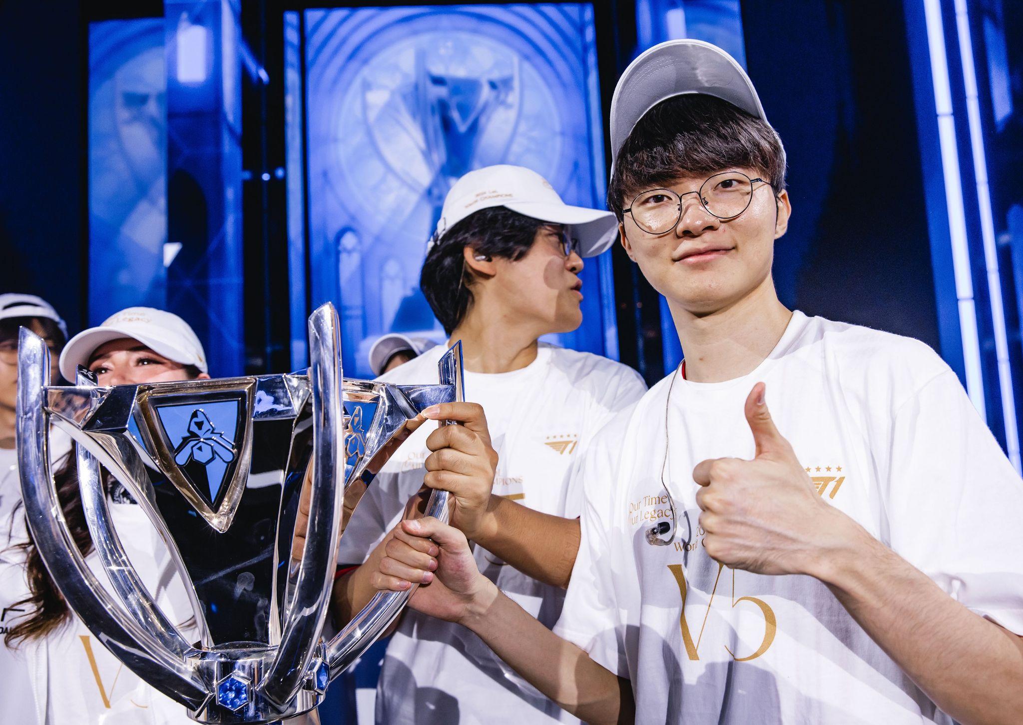 开云-塞尔维亚队观众热烈欢呼！，Faker迎来五赛季出色发挥比赛高潮迭起的简单介绍