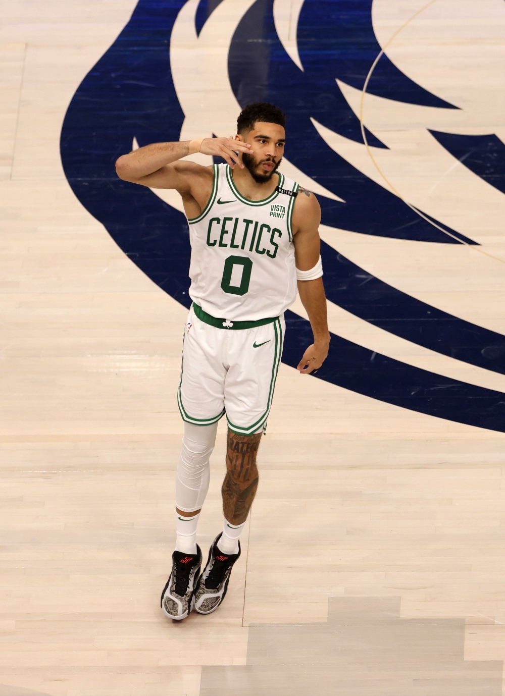 开云体育- 塔图姆60分回放 