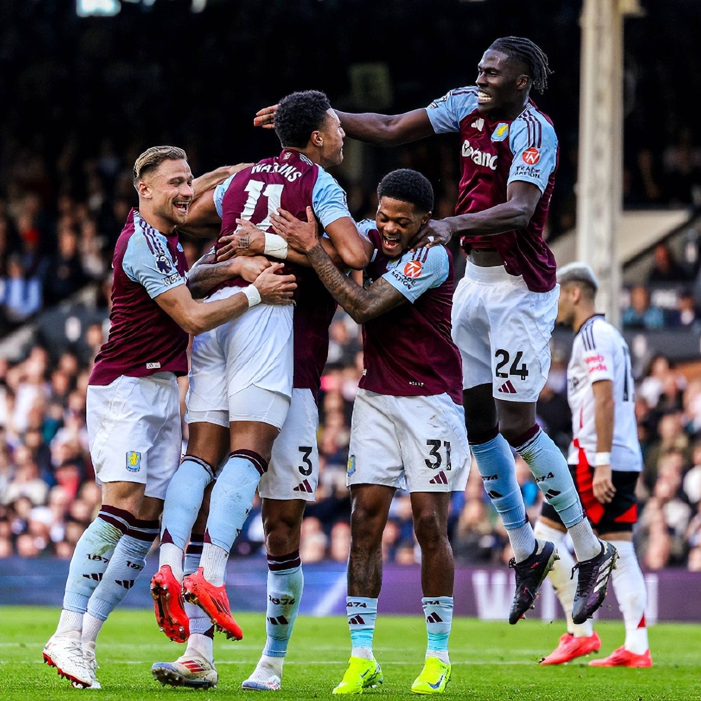 开云-莱万多夫斯基爆冷击败切尔西，关键助攻引爆全场！的简单介绍